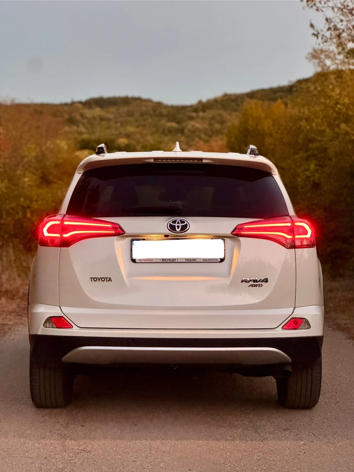 Toyota Rav4 FACELIFT, 2.0i, 4X4, ГАРАНЦИЯ 2г.  - изображение 4