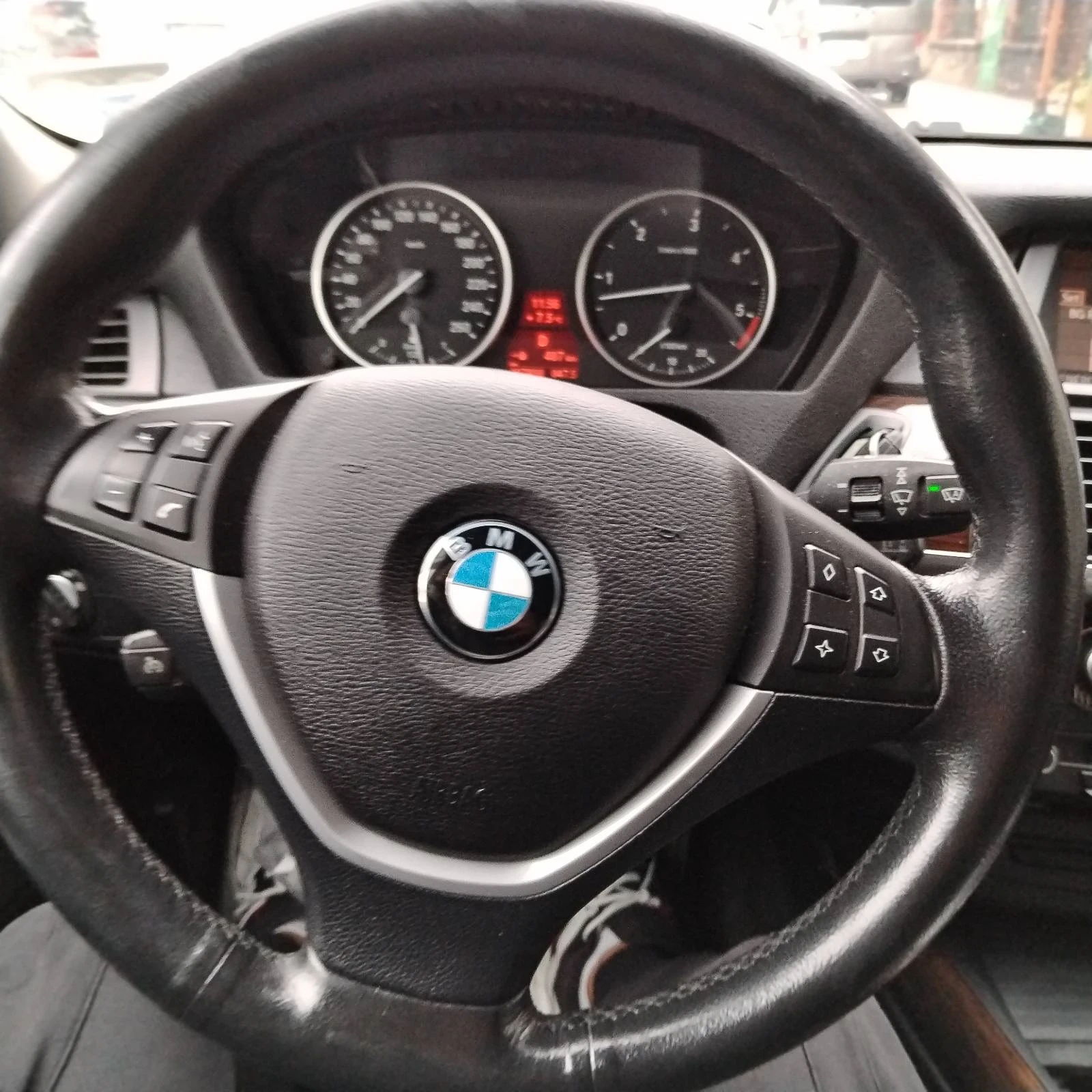 BMW X5  - изображение 4