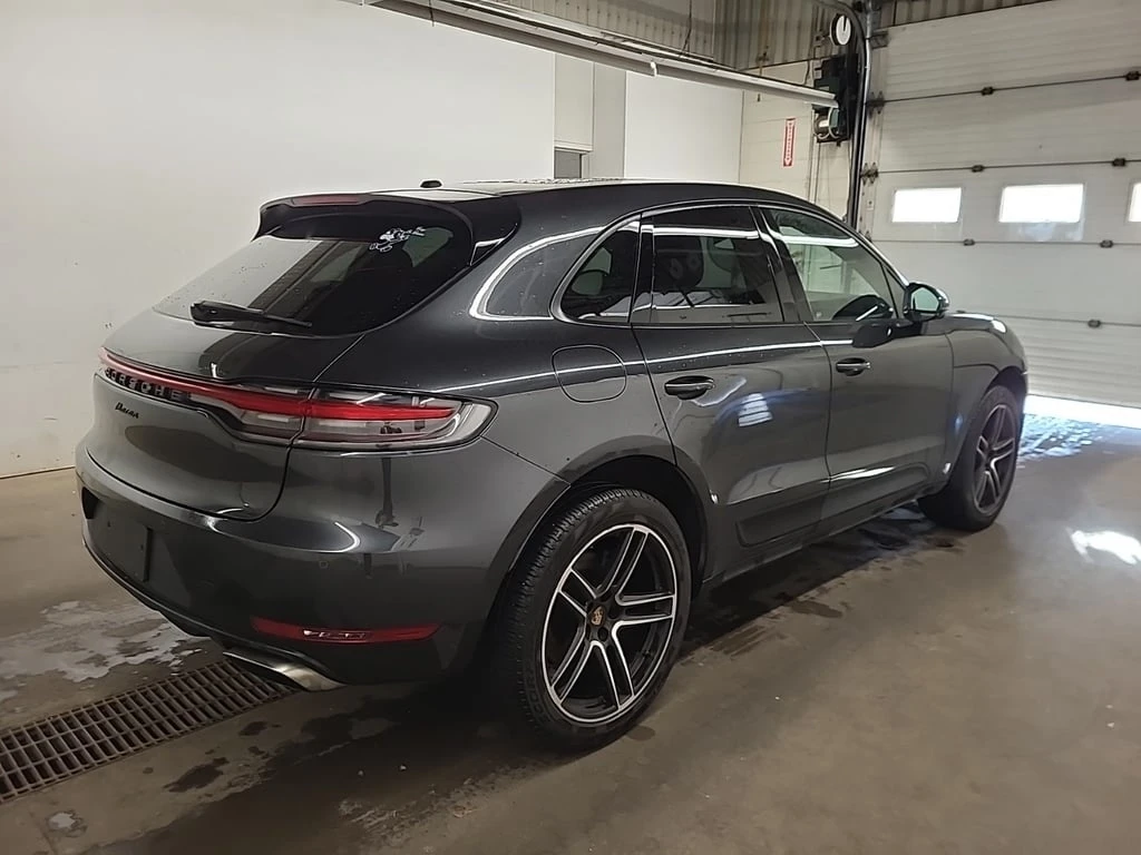 Porsche Macan * AWD * CARFAX * БЕЗ ПЪРВОНАЧАЛНА ВНОСКА - изображение 5