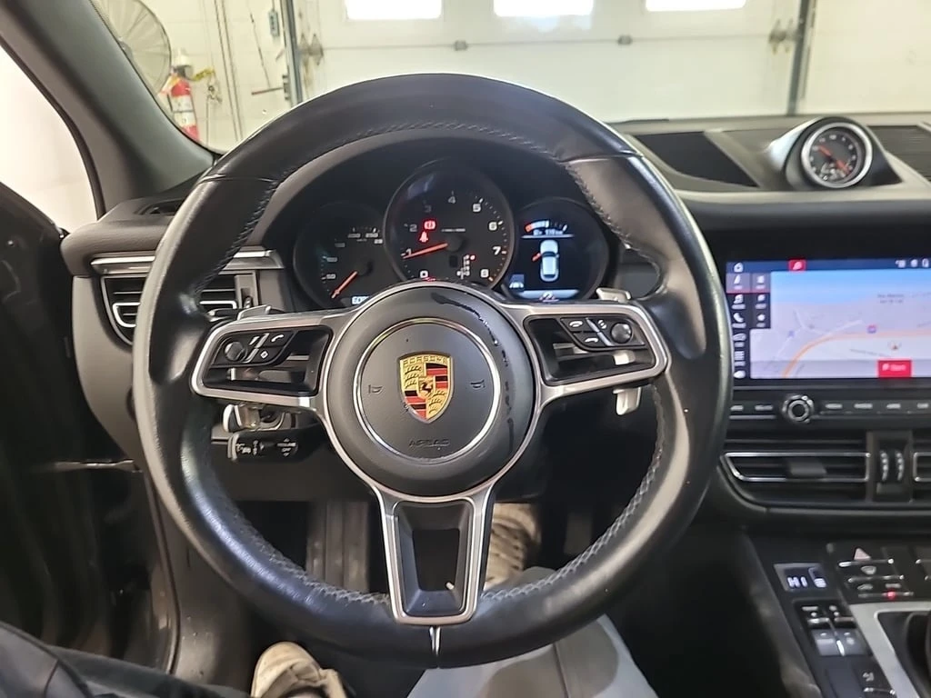 Porsche Macan * AWD * CARFAX * БЕЗ ПЪРВОНАЧАЛНА ВНОСКА - изображение 9