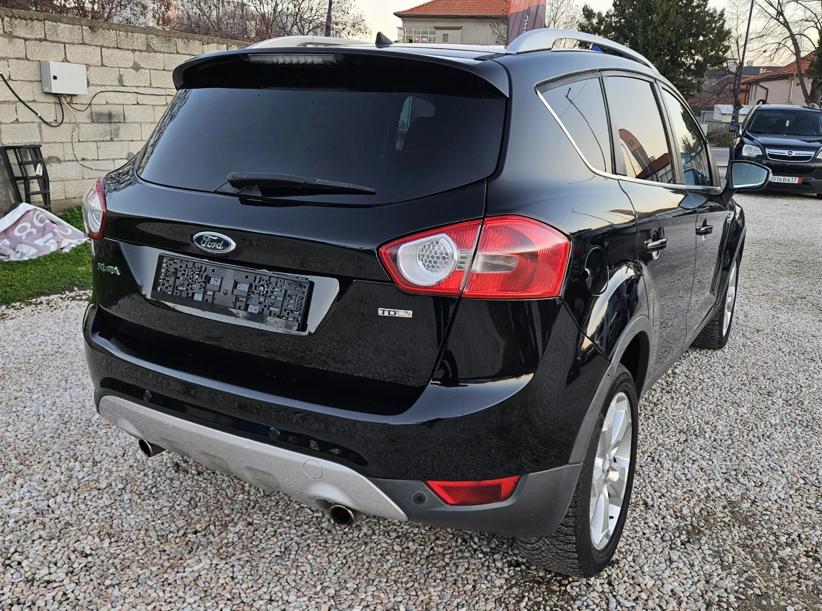 Ford Kuga 2.0 d...4X4..PANORAMA  - изображение 5