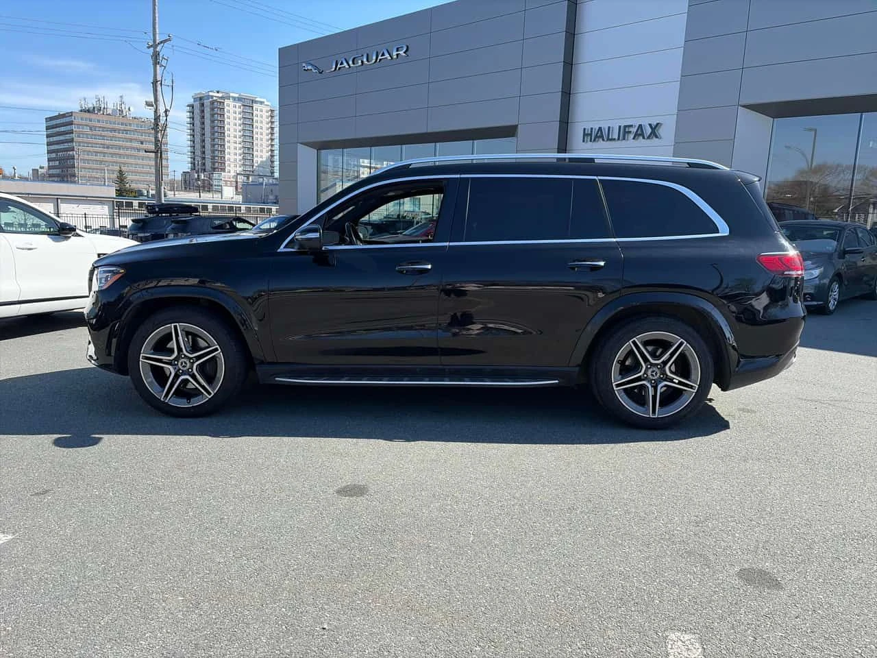 Mercedes-Benz GLS 450 BURMESTER/ОБДУХВАНЕ/ПАНОРАМА/360/HUD, снимка 3 - Автомобили и джипове - 54432151