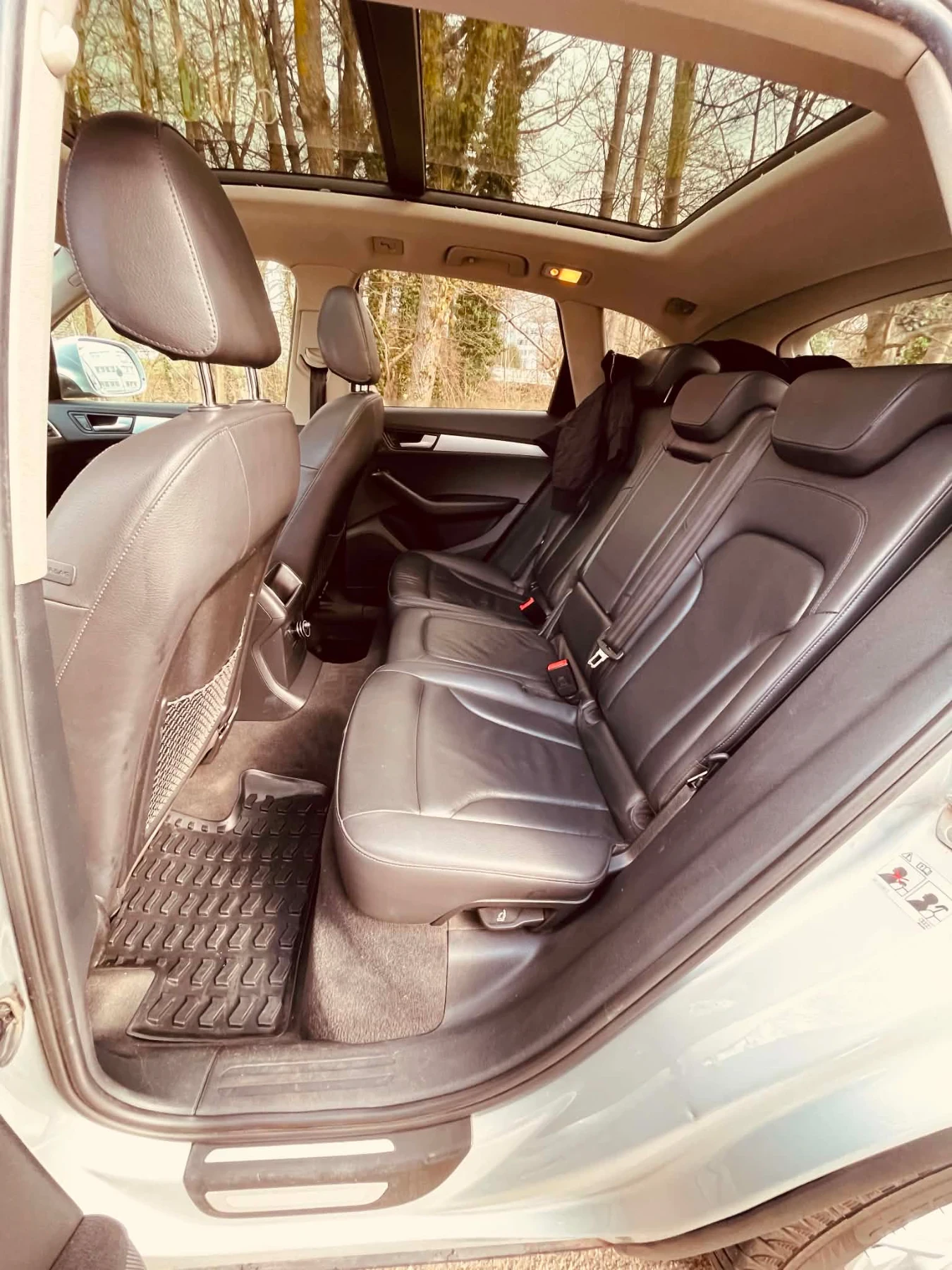 Audi Q5 3.2 FSI, снимка 14 - Автомобили и джипове - 54439802