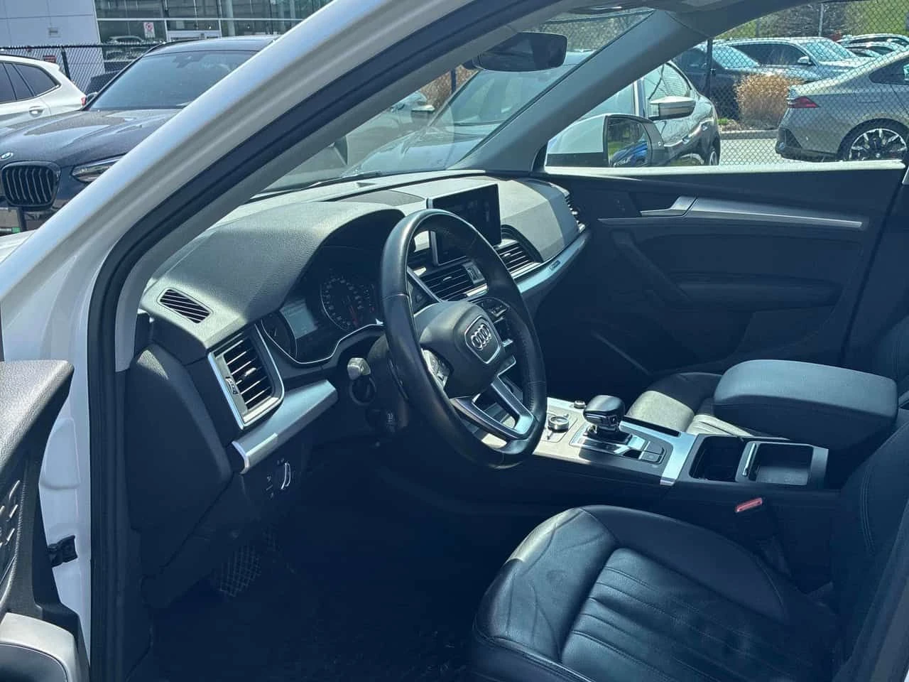 Audi Q5 | Progressiv | ������� | �������� | CARFAX | Mobile.bg � ����������� 5