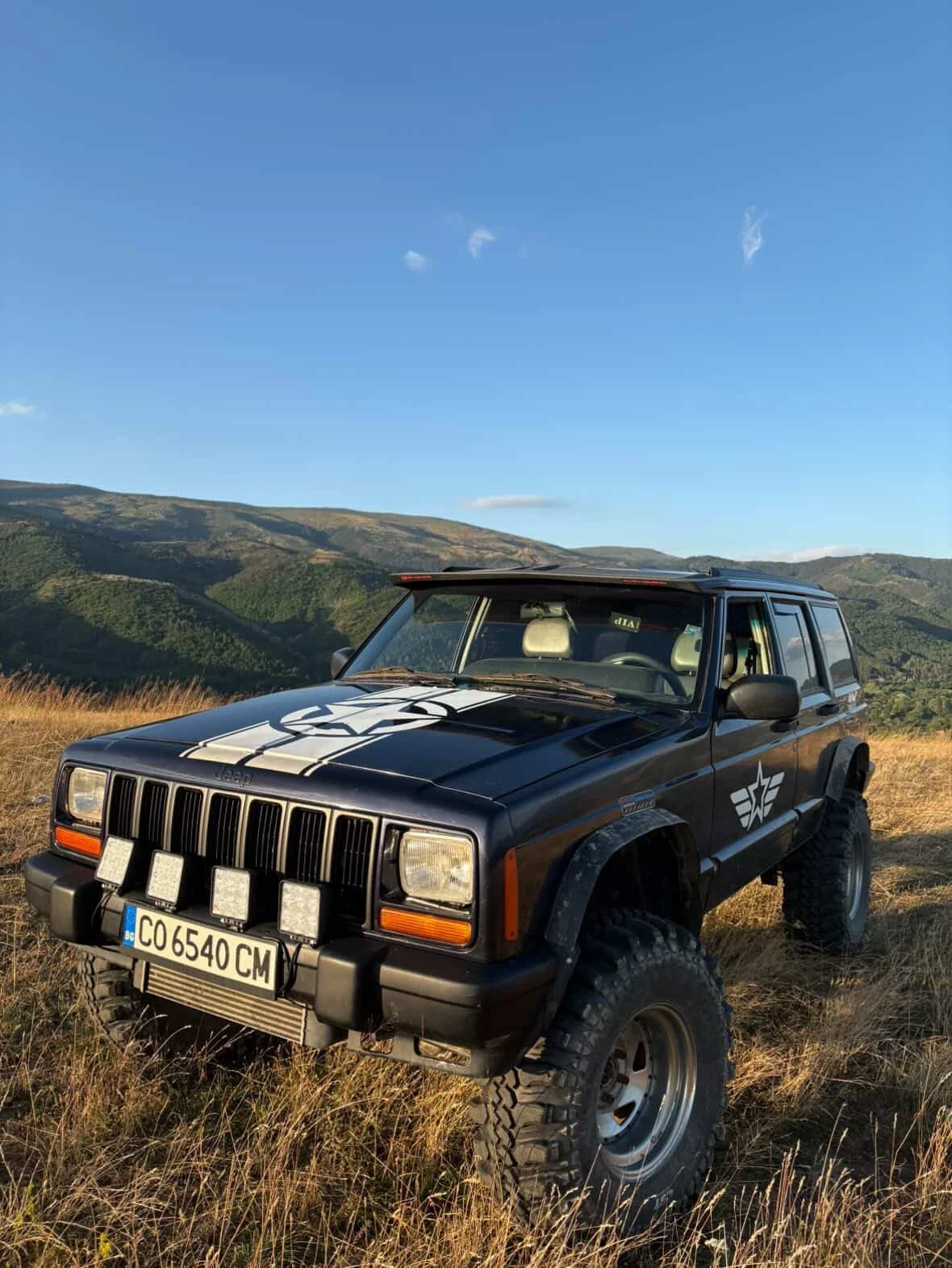 Jeep Cherokee, снимка 3 - Автомобили и джипове - 55451119