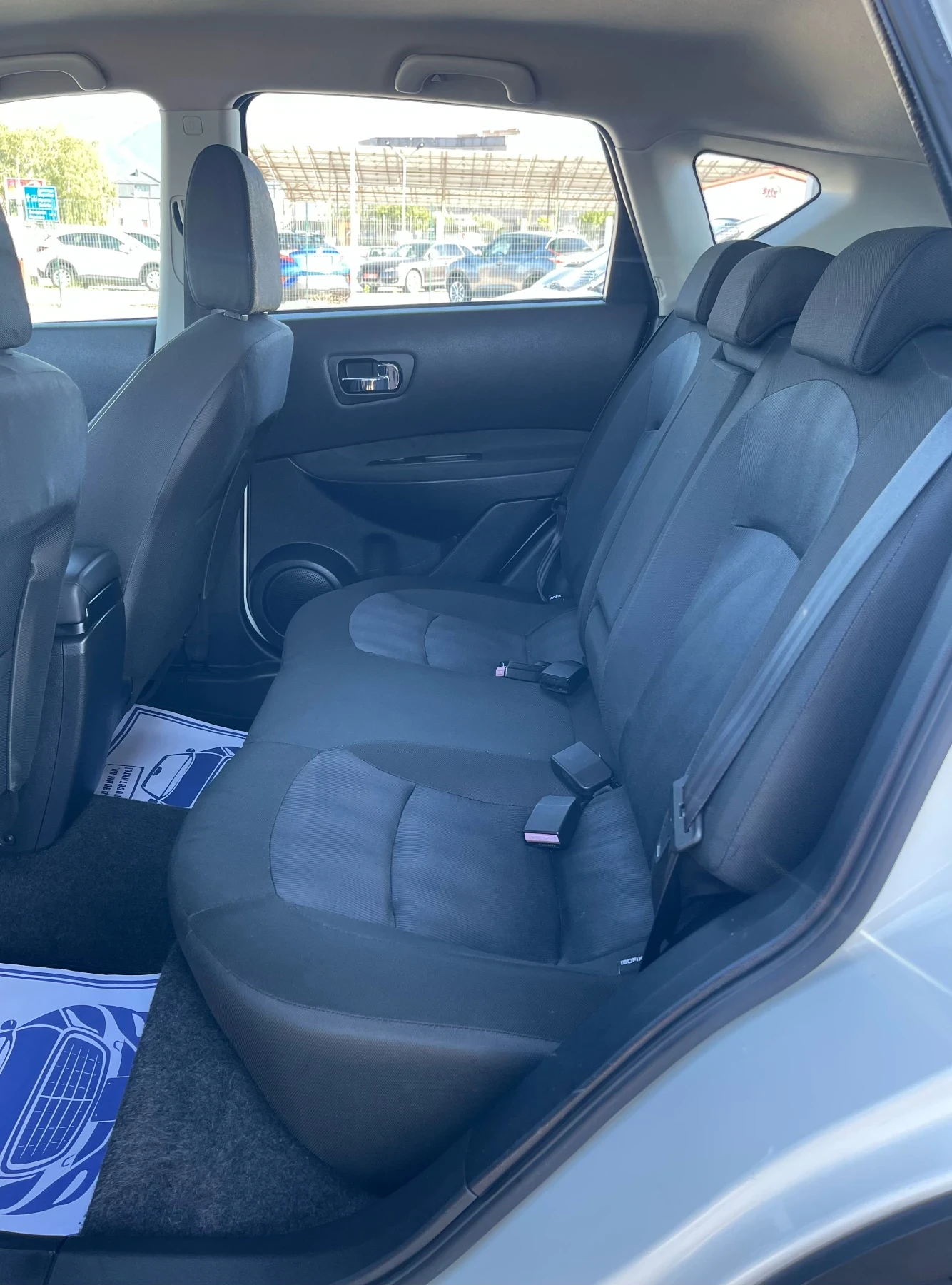 Nissan Qashqai 1.6 + ГАЗ * Навигация* Сервизна история* Реални км, снимка 11 - Автомобили и джипове - 55696825
