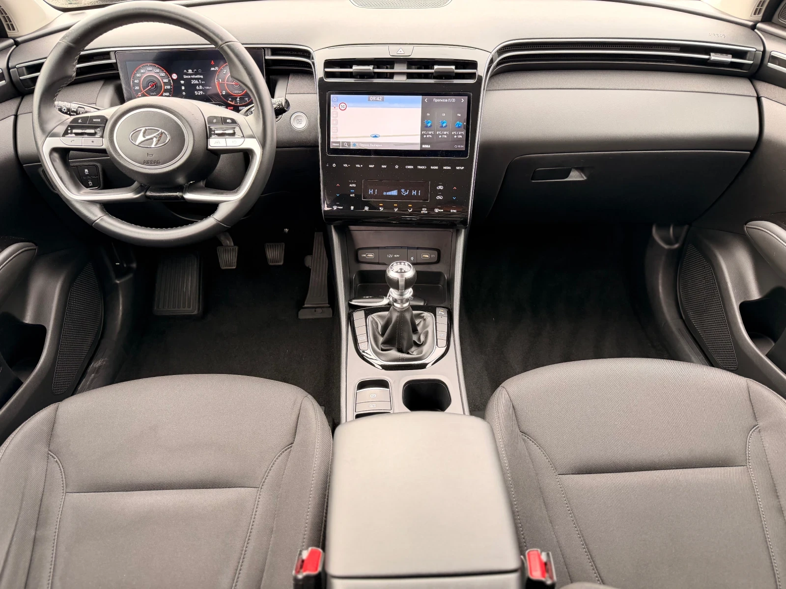 Hyundai Tucson 1.6CRDI MILD-HYBRID , снимка 14 - Автомобили и джипове - 56231370