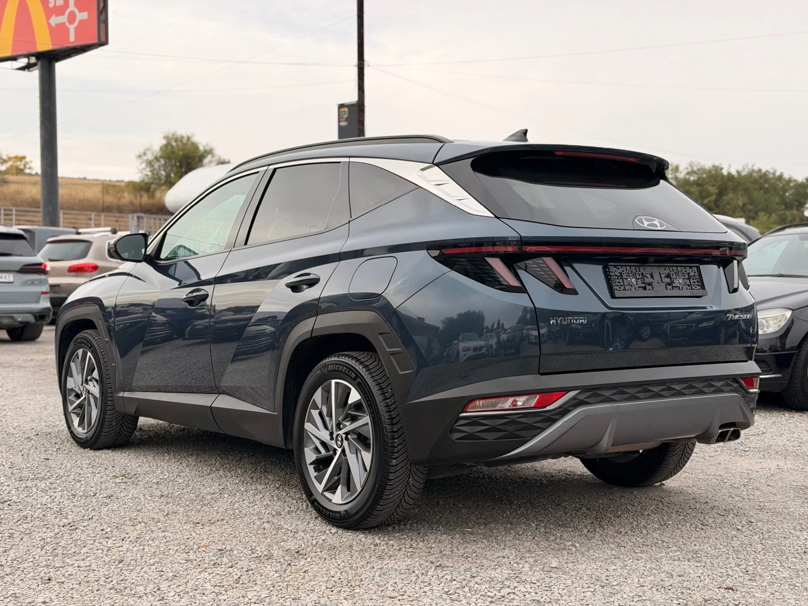 Hyundai Tucson 1.6CRDI MILD-HYBRID , снимка 8 - Автомобили и джипове - 56231370