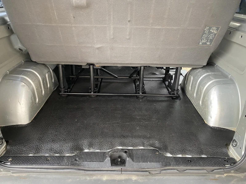 Renault Trafic -1, 9TDI-101k.c./ПЪТНИЧЕСКИ-9МЕСТА/КЛИМАТИК, снимка 15 - Бусове и автобуси - 52277638