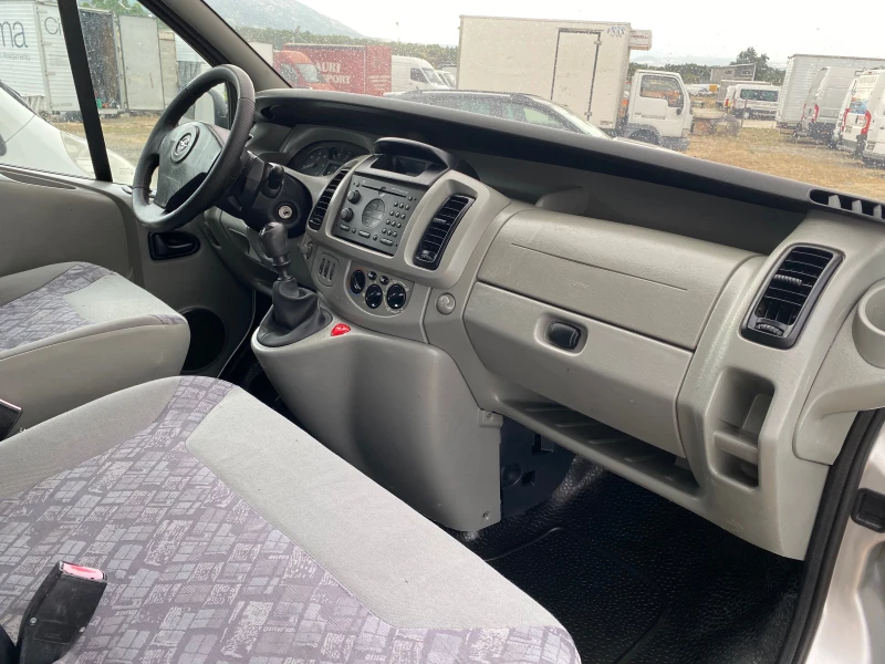 Renault Trafic -1, 9TDI-101k.c./ПЪТНИЧЕСКИ-9МЕСТА/КЛИМАТИК, снимка 8 - Бусове и автобуси - 52277638