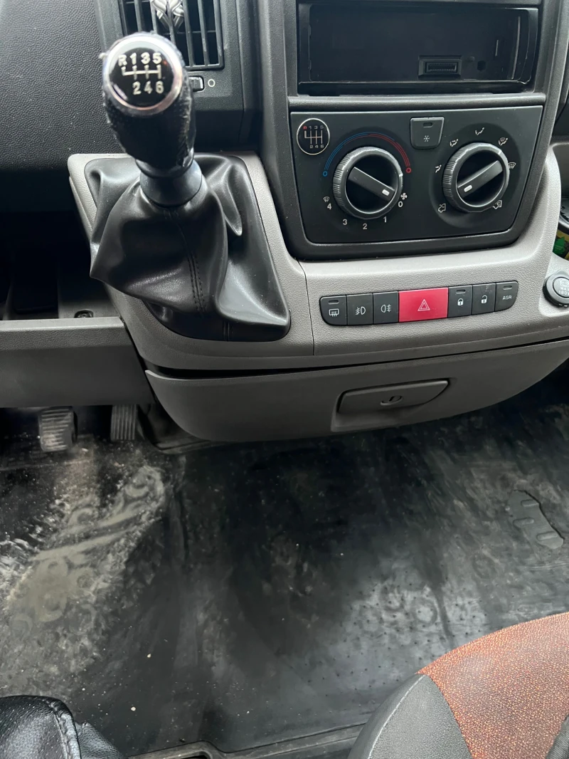 Fiat Ducato 2.3 multijet, снимка 7 - Бусове и автобуси - 52696725