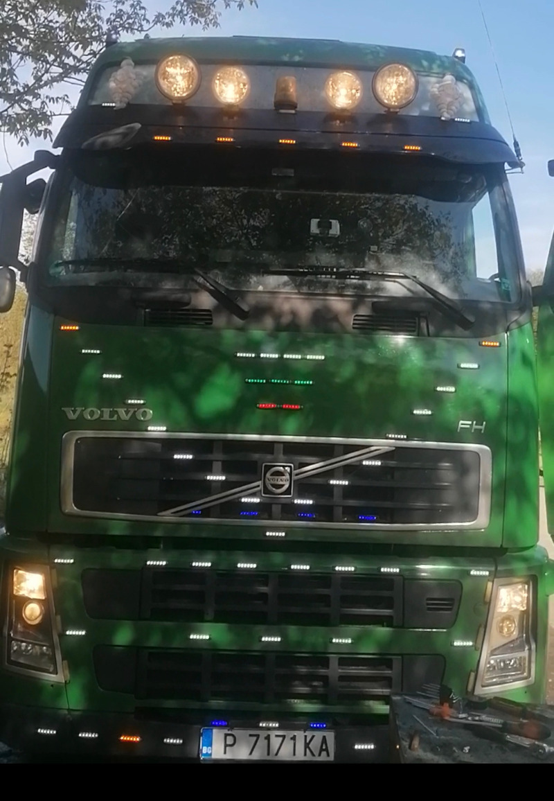 Volvo Fh, снимка 2 - Камиони - 44293247