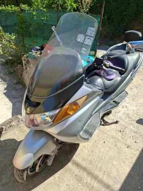     Suzuki Burgman 400