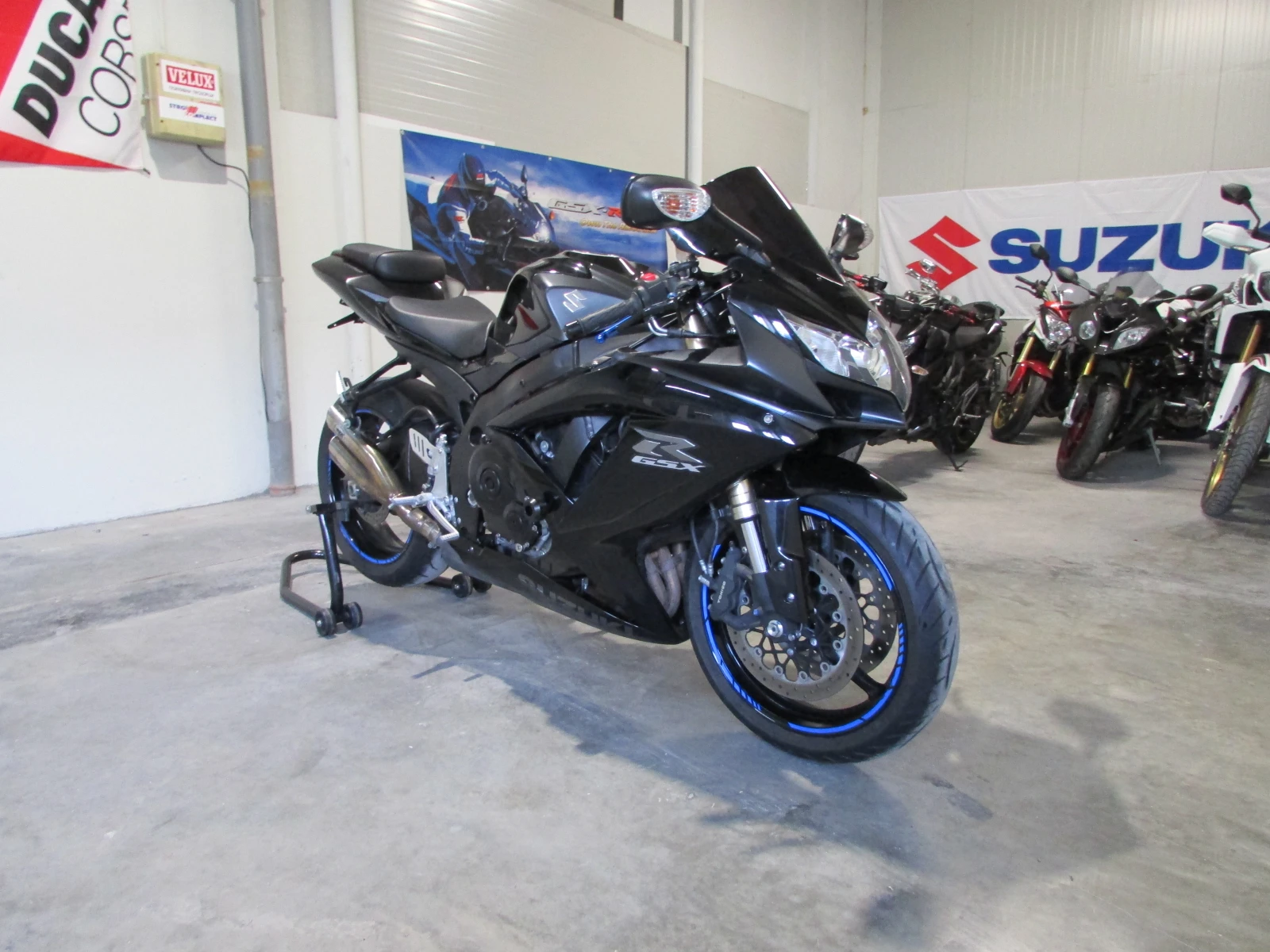 Suzuki Gsxr L0 
