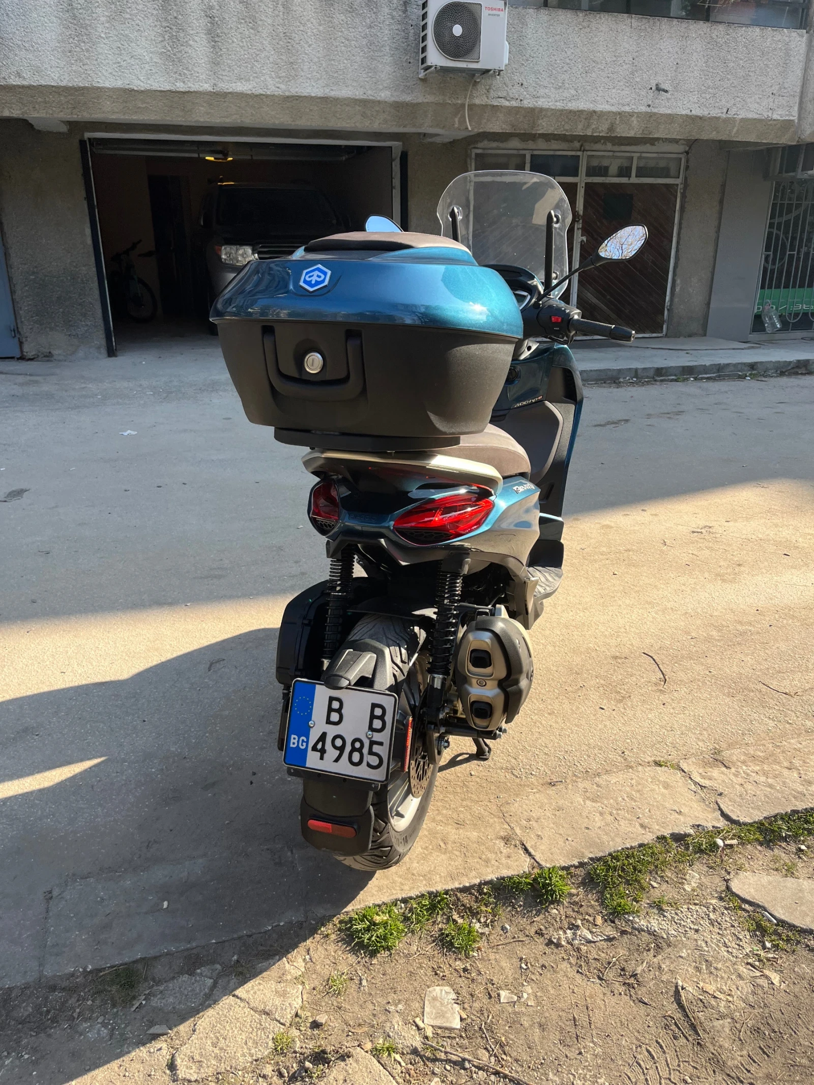 Piaggio Beverly 400, снимка 5 - Мотоциклети и мототехника - 53839934