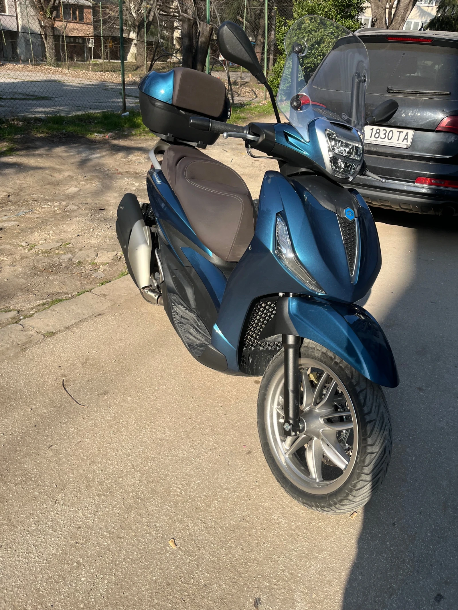 Piaggio Beverly 400, снимка 3 - Мотоциклети и мототехника - 53839934