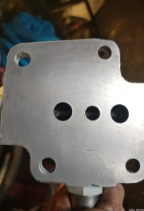 Трактор Т 150, снимка 4