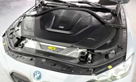 BMW i4 M50* ЛАЗЕР* ПАНО* ПОДГРЕВ* ОБДУХВАНЕ* 360КАМ* , снимка 5