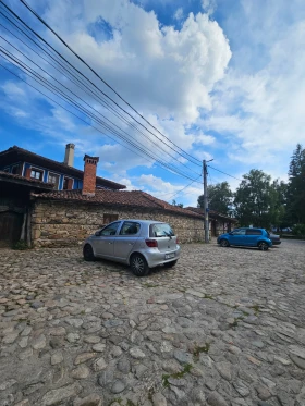 Toyota Yaris 1.3, снимка 3