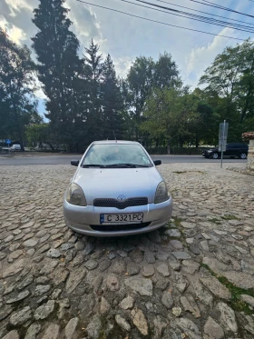 Toyota Yaris 1.3, снимка 1