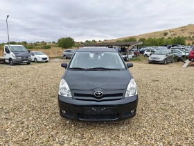 Toyota Corolla verso 2.2 D4D 136к.с., снимка 2