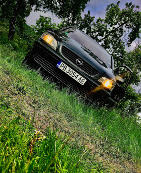 Opel Zafira, снимка 1 - Автомобили и джипове - 45798422