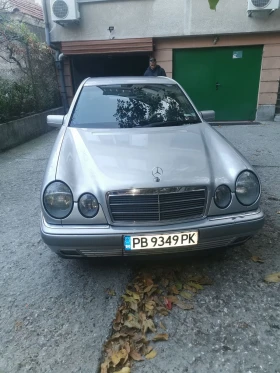 Mercedes-Benz E 250 2, 5TD, снимка 2