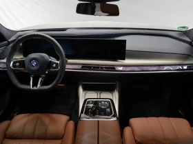 BMW i7 M60 xDrive = Individual= Shadow Line  | Mobile.bg    4