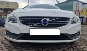Volvo V60 D4 Kinetic Fleet Geartronic - изображение 1