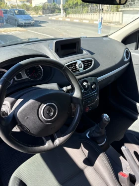 Renault Clio 2012 1.2i - 2600 € - 73568018 10