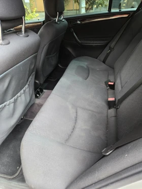 Mercedes-Benz C 270 2.7CDI 171�.�. 2004�. | Mobile.bg � ����� ������ 14