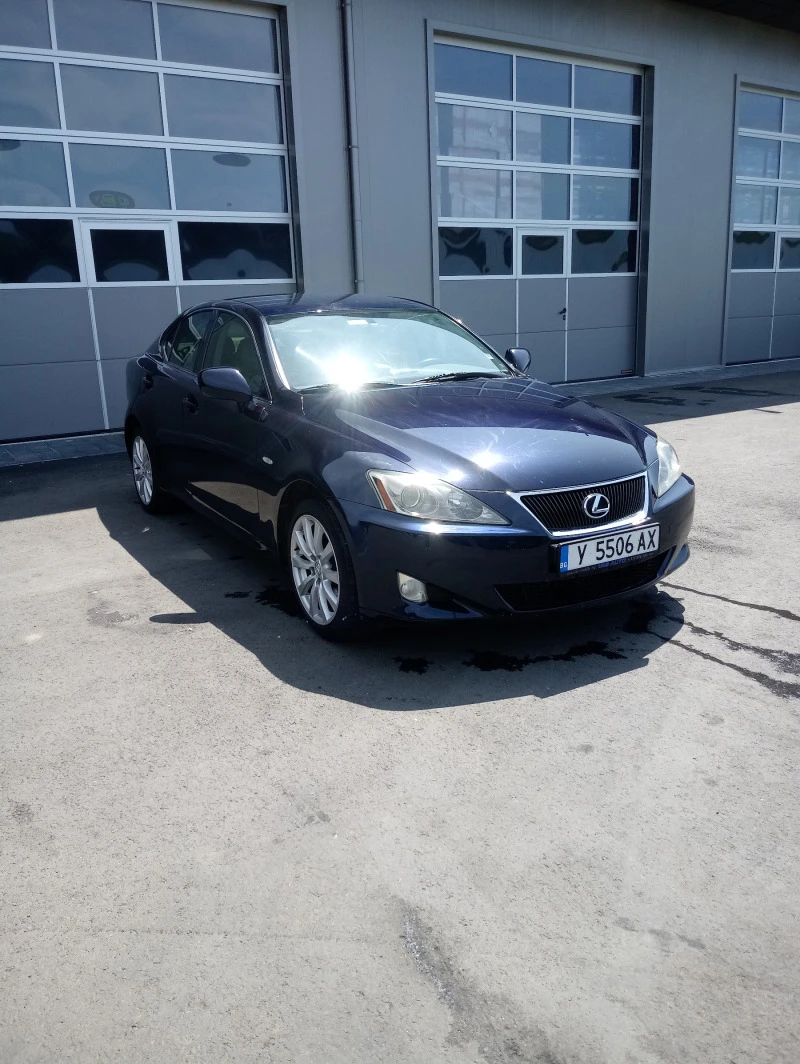 Lexus IS 220d, снимка 5 - Автомобили и джипове - 47549072