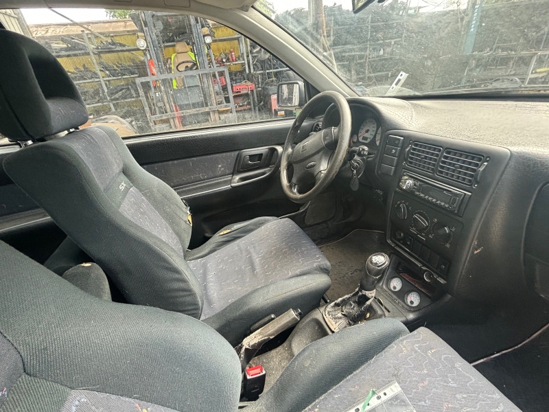 Seat Cordoba 1.6i, снимка 5 - Автомобили и джипове - 46167371