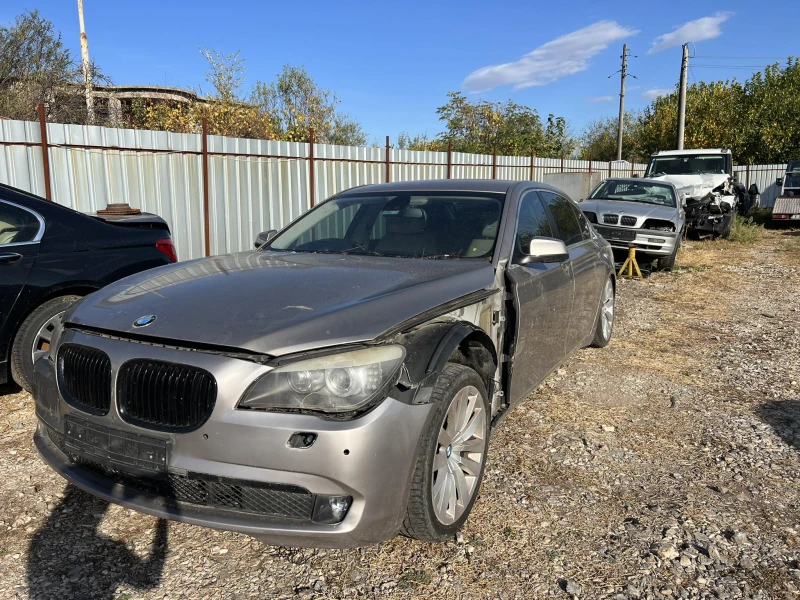 BMW 730, снимка 1 - Автомобили и джипове - 47328291