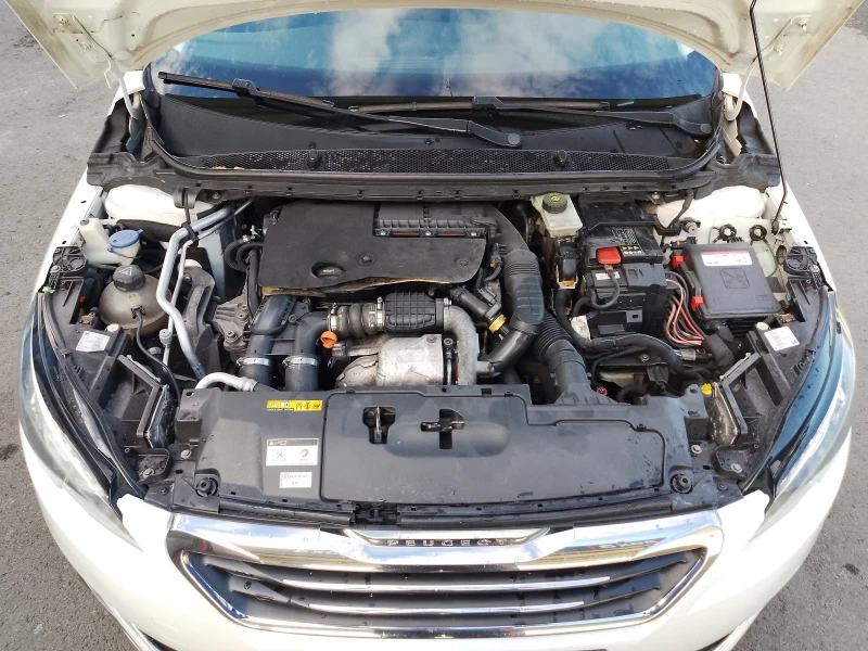 Peugeot 308 1.6HDi-EURO6, снимка 8 - Автомобили и джипове - 47531846