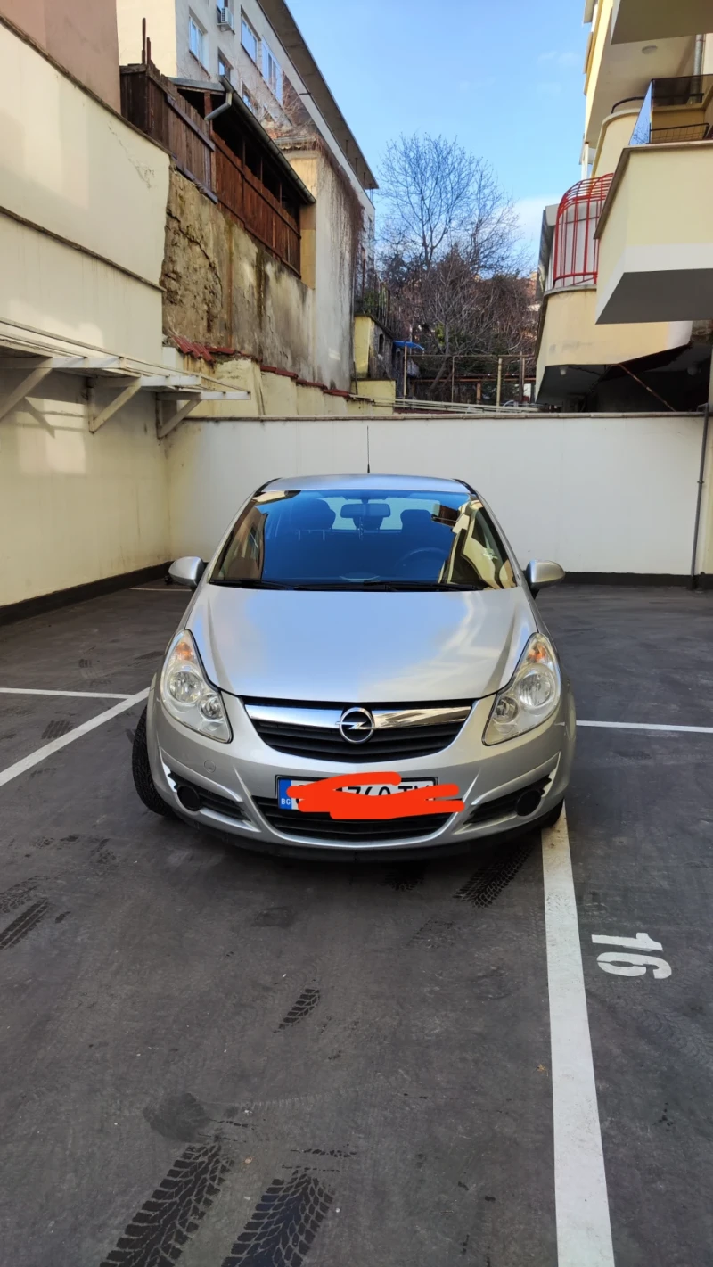 Opel Corsa 1.4 бензин обслужен!!!, снимка 1 - Автомобили и джипове - 48850146