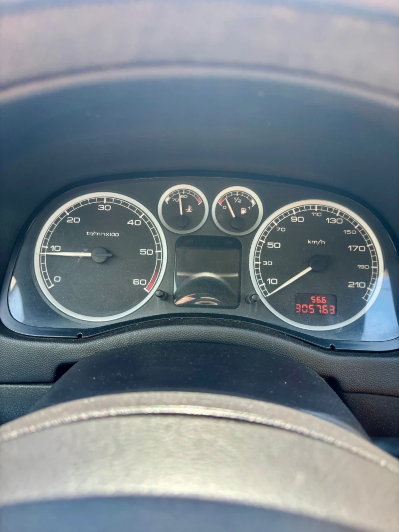 Peugeot 307, снимка 9 - Автомобили и джипове - 50044046