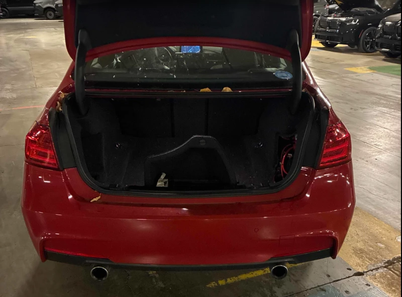 BMW 335 xDrive, снимка 10 - Автомобили и джипове - 52420148