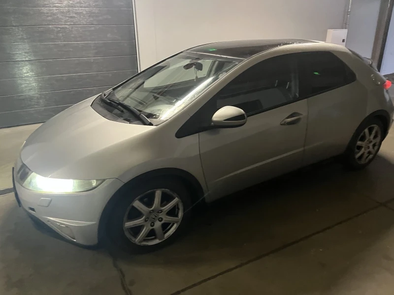 Honda Civic, снимка 2 - Автомобили и джипове - 52794124