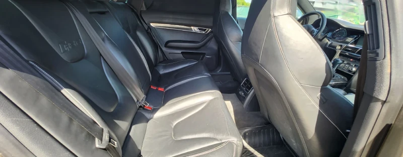 Audi Rs6 5.0tfsi, снимка 12 - Автомобили и джипове - 52945119