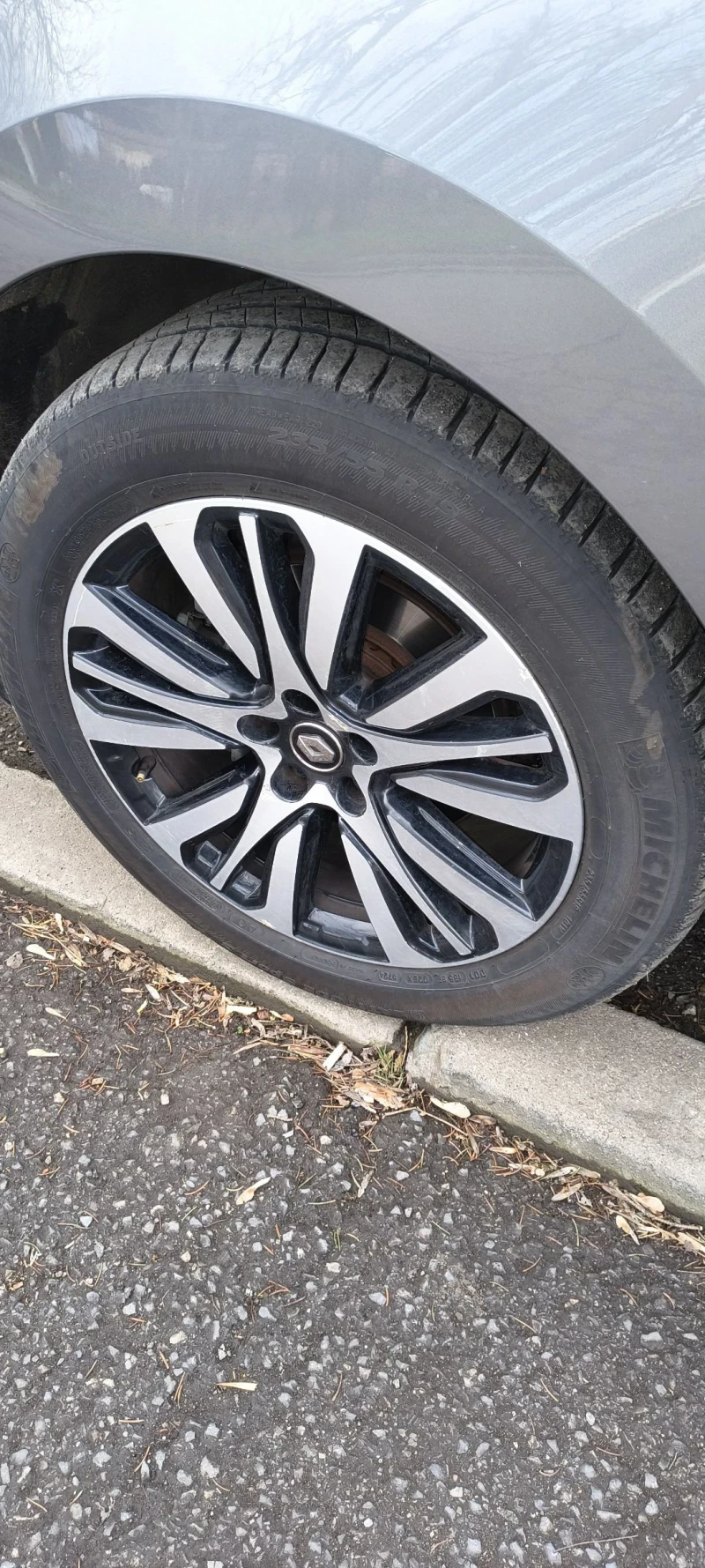 Renault Espace INITIALE 1.6 DCI bi-turbi, снимка 17 - Автомобили и джипове - 52975180