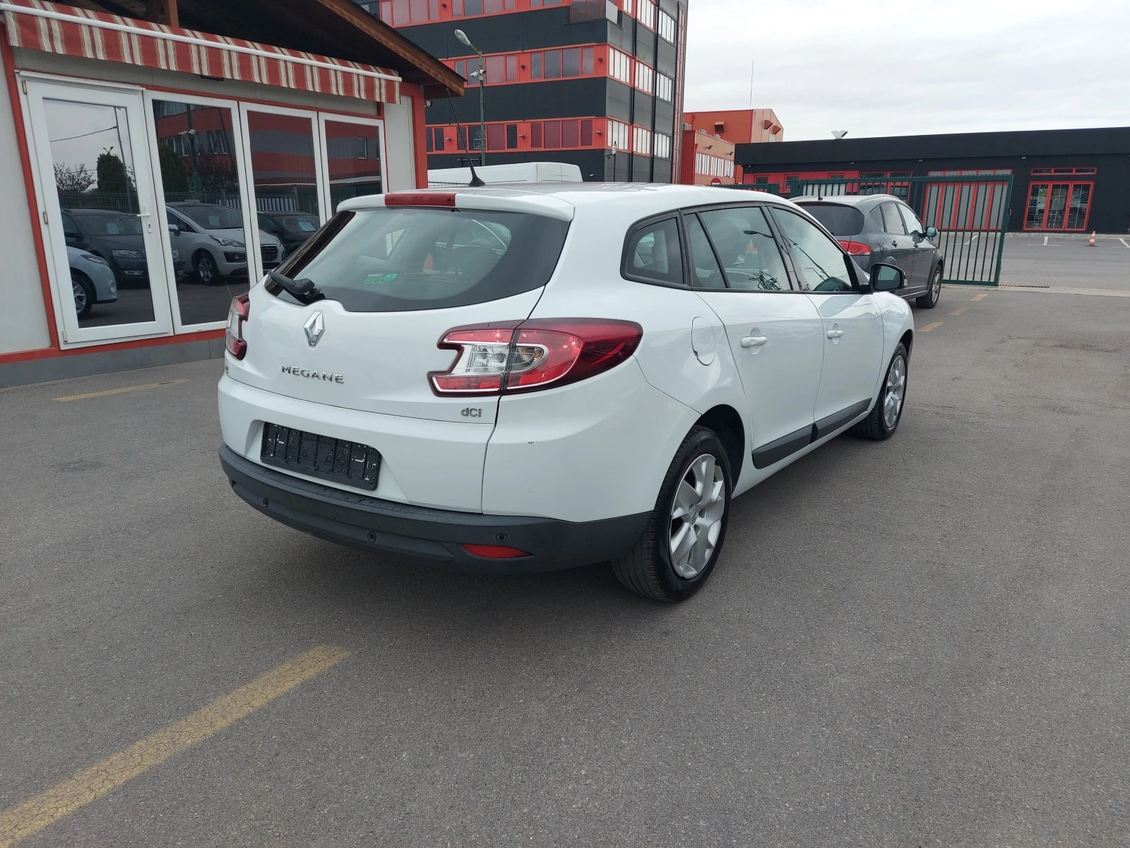 Renault Megane 1.5 dCi, 110 к.с., АВТОМАТИК, 138 500 км.! - изображение 6