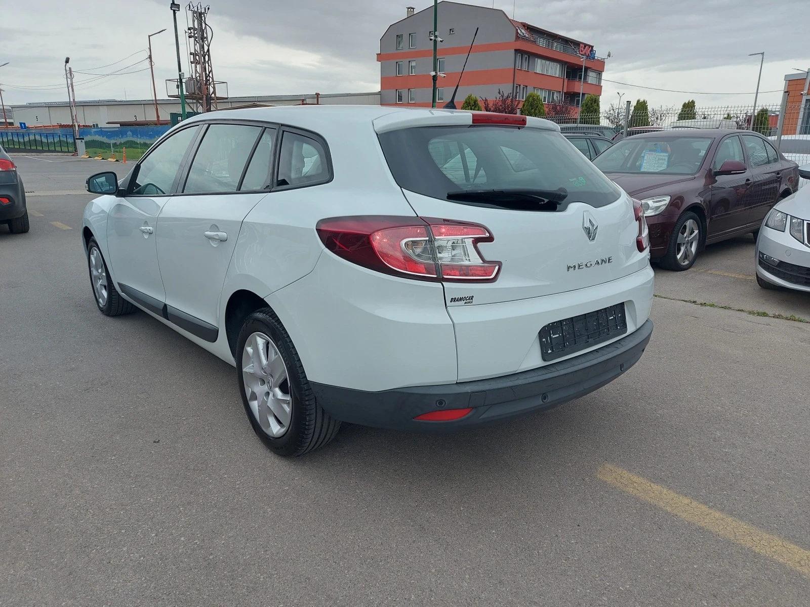 Renault Megane 1.5 dCi, 110 к.с., АВТОМАТИК, 138 500 км.! - изображение 5