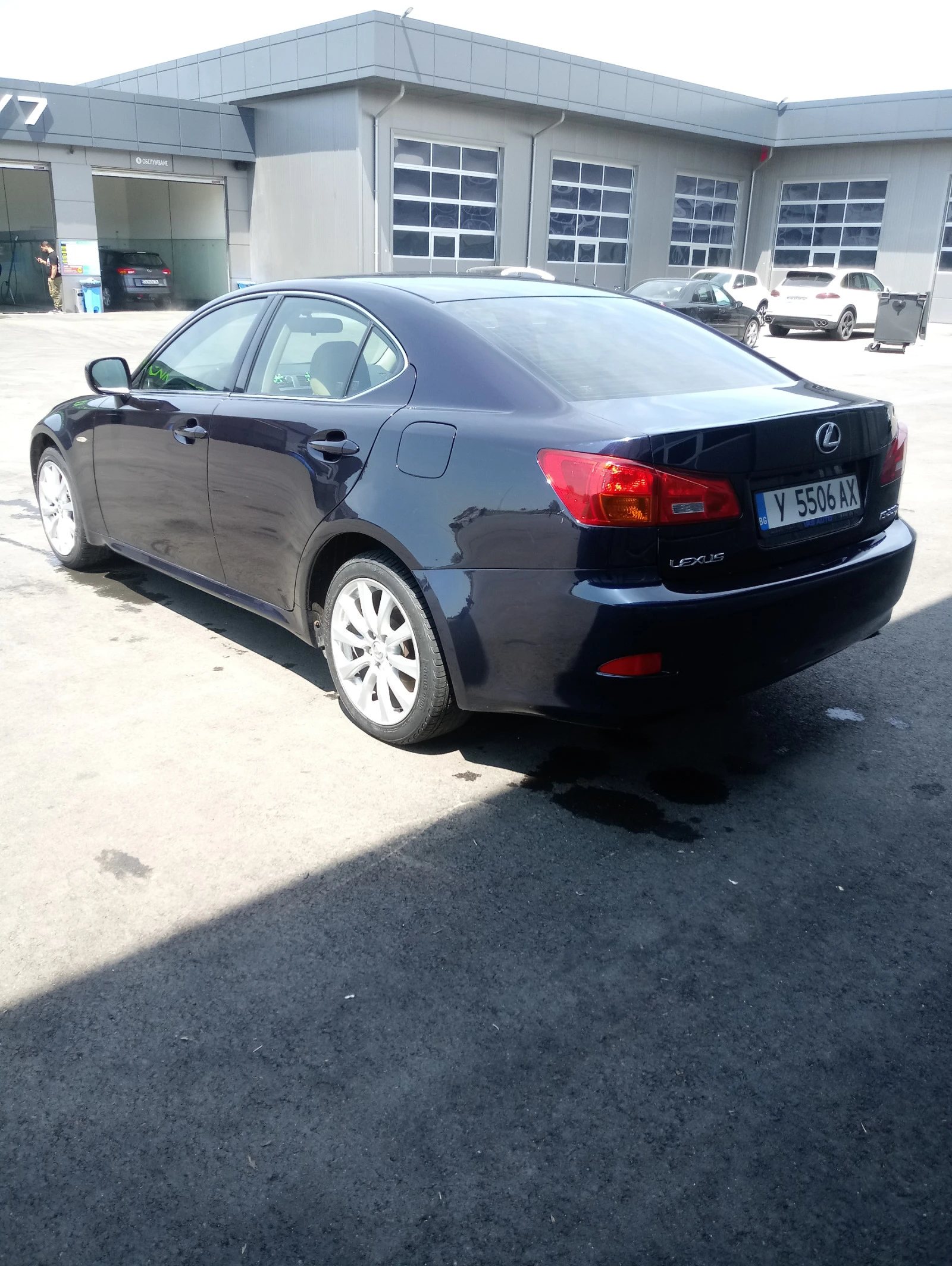 Lexus IS 220d - изображение 3