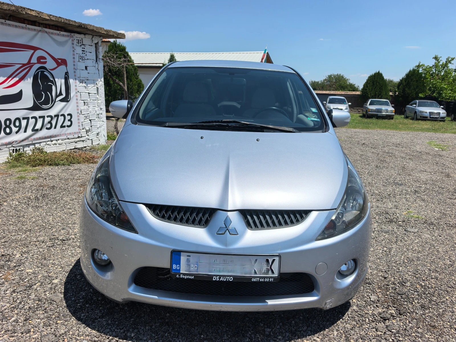 Mitsubishi Grandis 2.4i ГАЗ - изображение 8