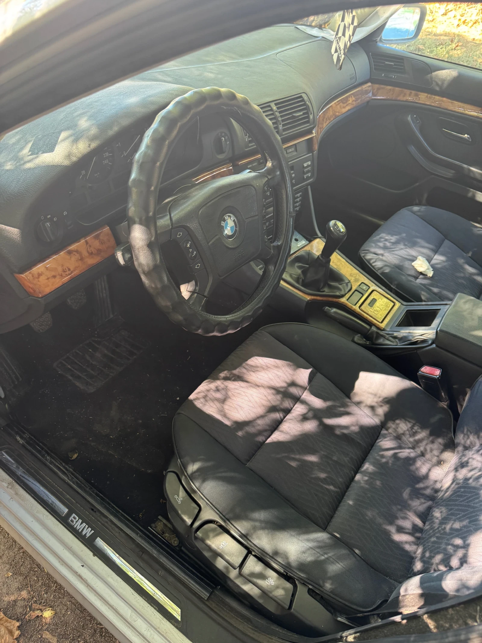 BMW 525 2.5 tds  - изображение 5