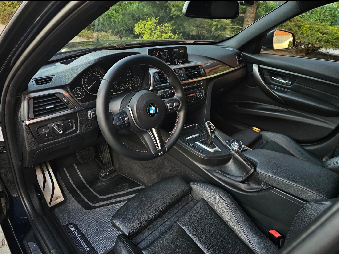 BMW 330 RWD, SAT, M-Pack - изображение 6