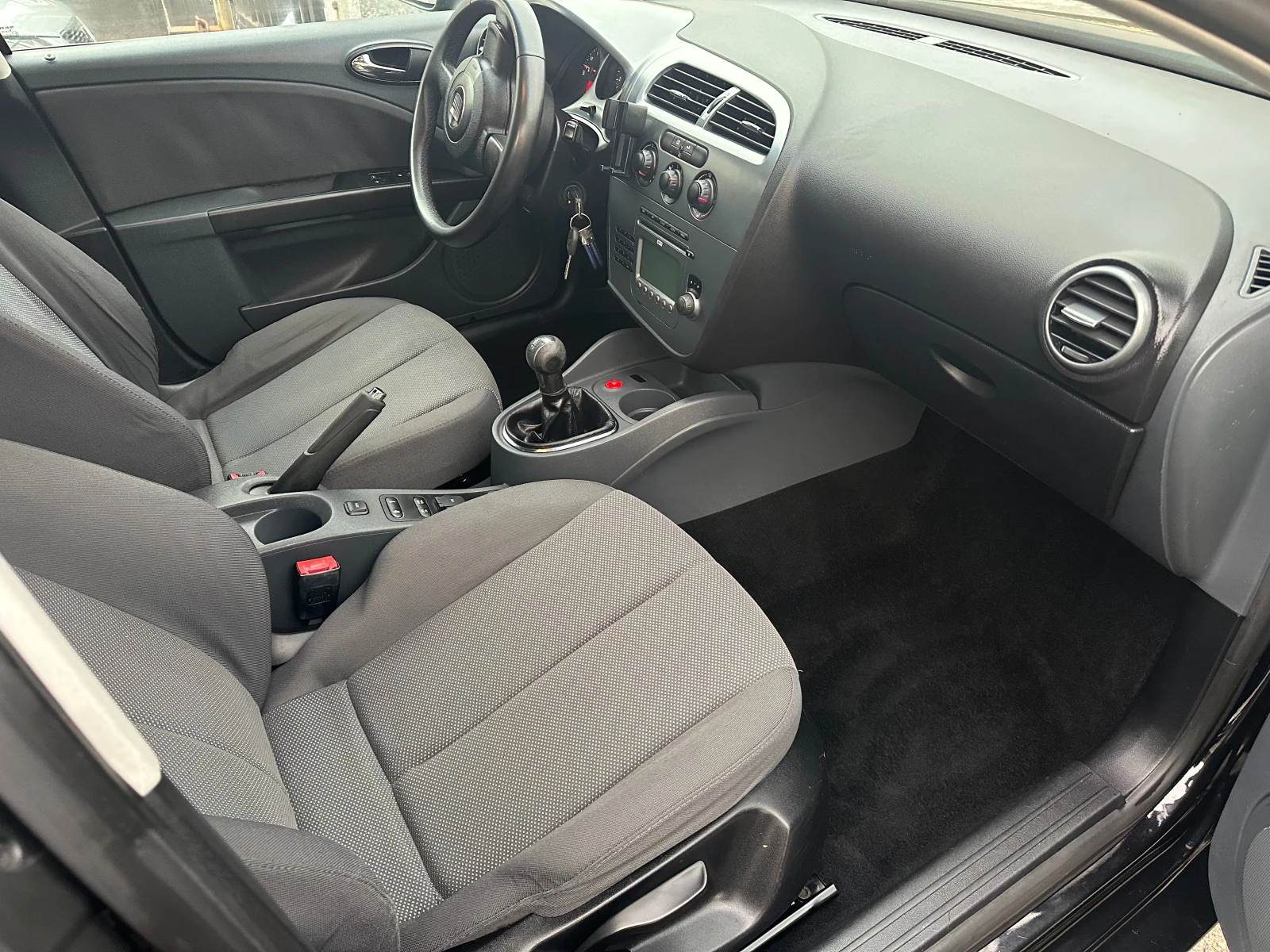 Seat Leon 1.6i-102k.s-EURO4-2007g-5.- | Mobile.bg   8