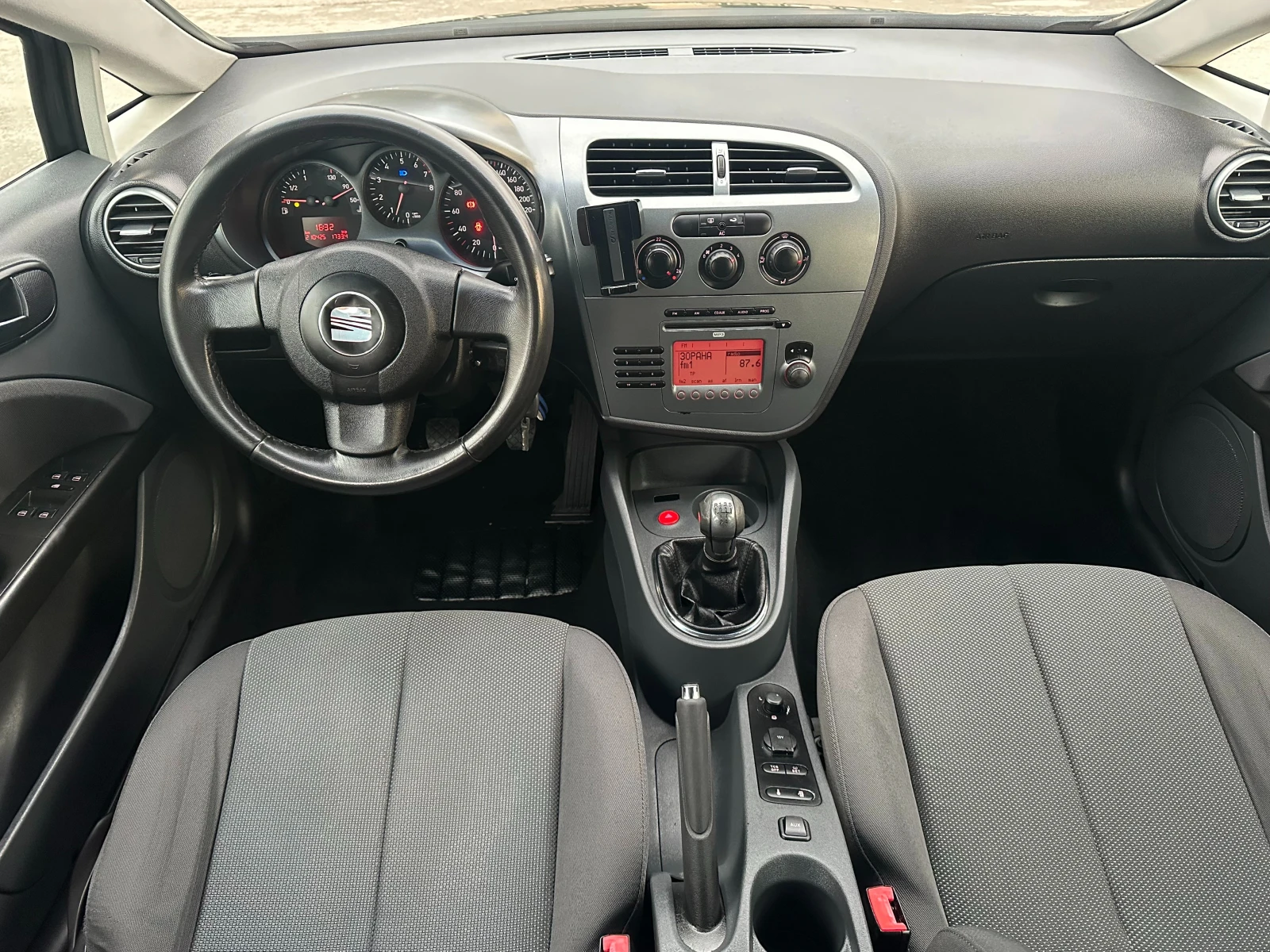 Seat Leon 1.6i-102k.s-EURO4-2007g-5.- | Mobile.bg   9