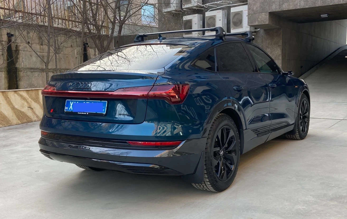 Audi E-Tron 50 Quattro Sportback 60хил.км в ГАРАНЦИЯ , снимка 8 - Автомобили и джипове - 53701784